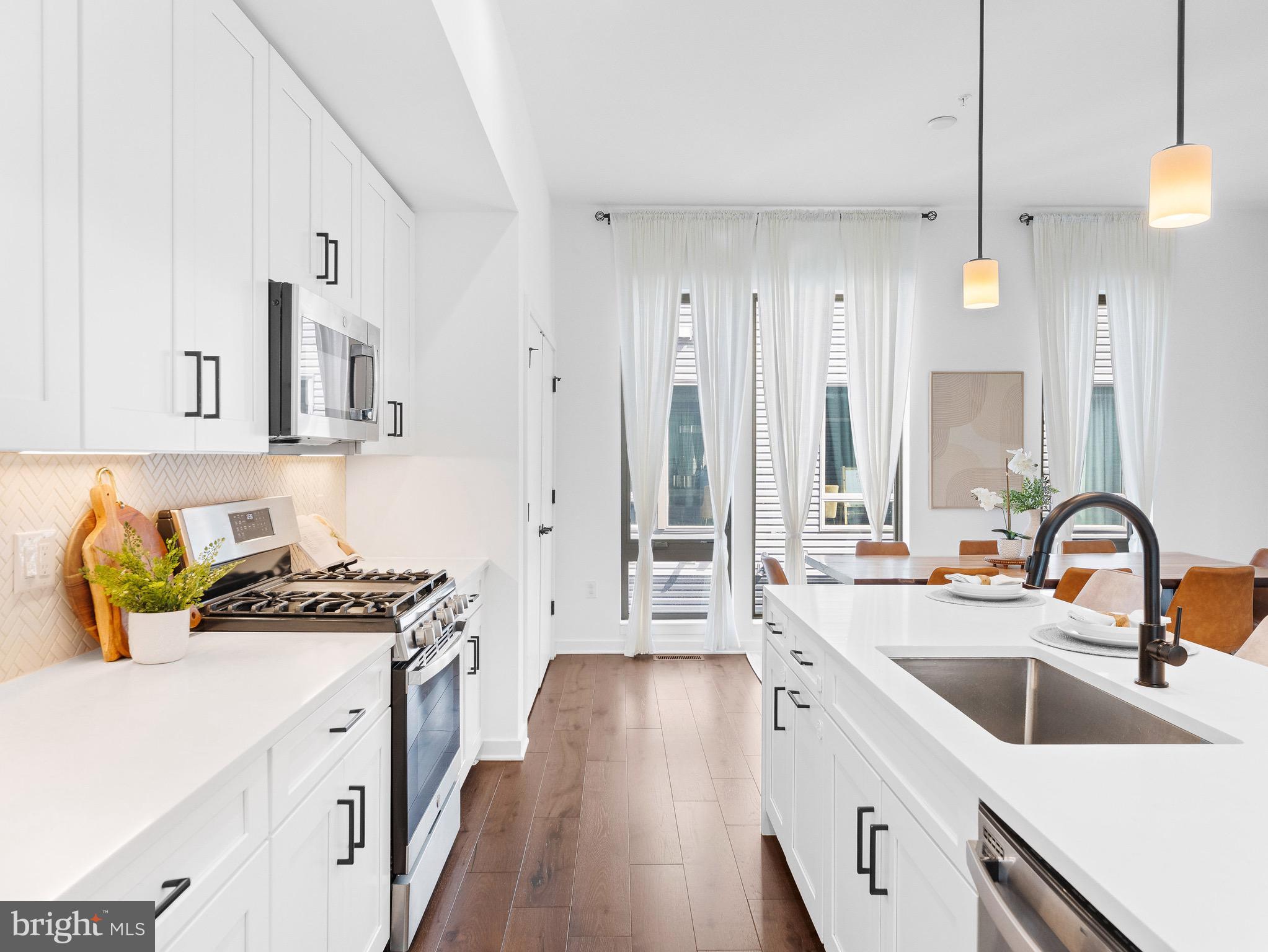 3201 Riseview Walk Philadelphia, PA 19125 - Photo 16 of 41