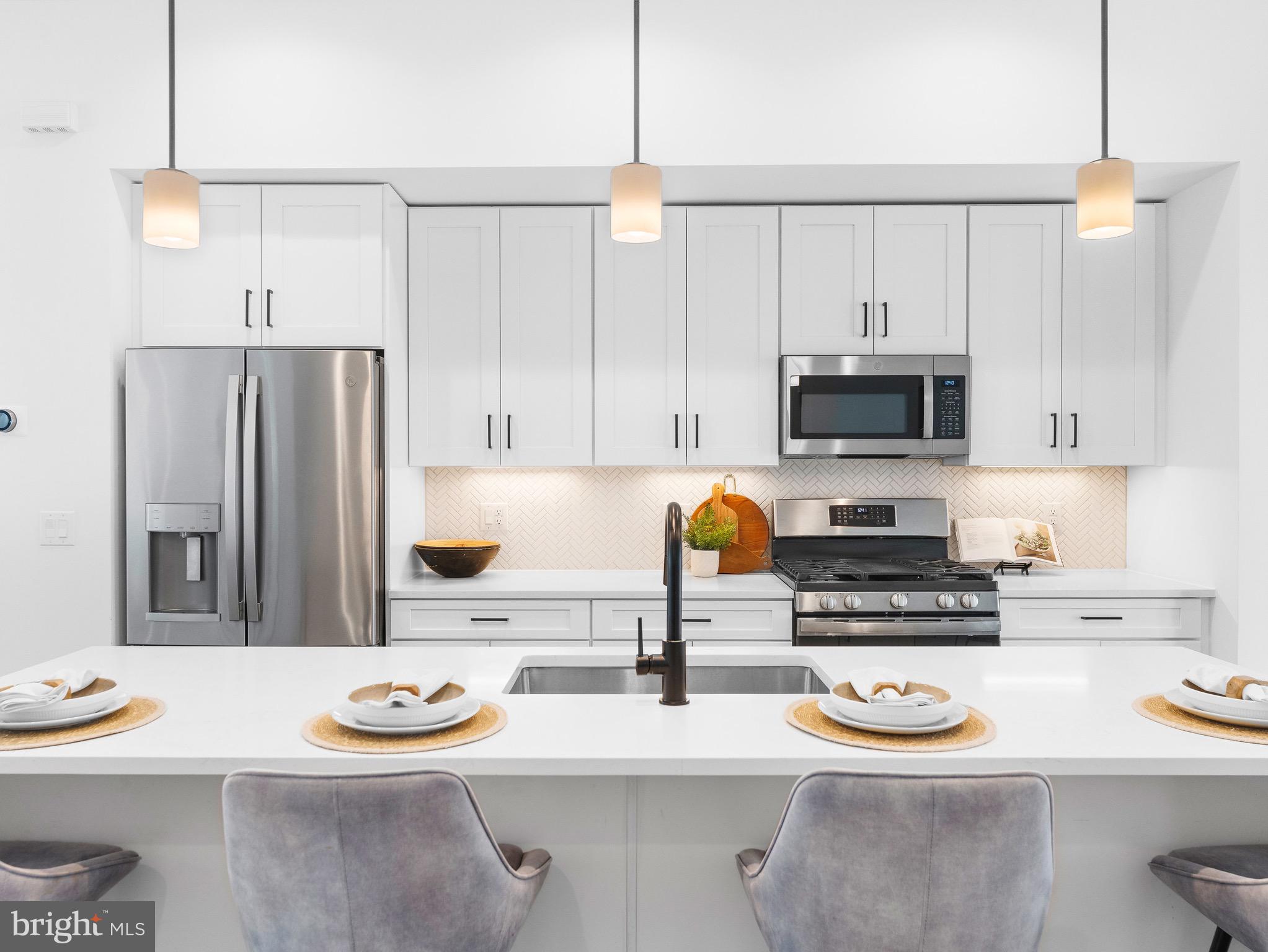 3201 Riseview Walk Philadelphia, PA 19125 - Photo 17 of 41