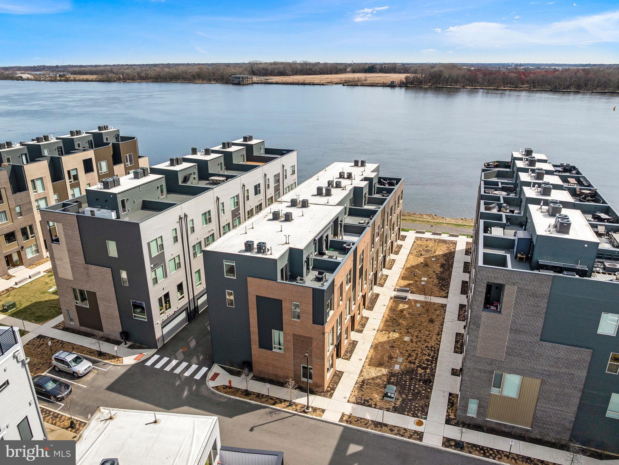 3201 Riseview Walk Philadelphia, PA 19125 - Photo 38 of 41