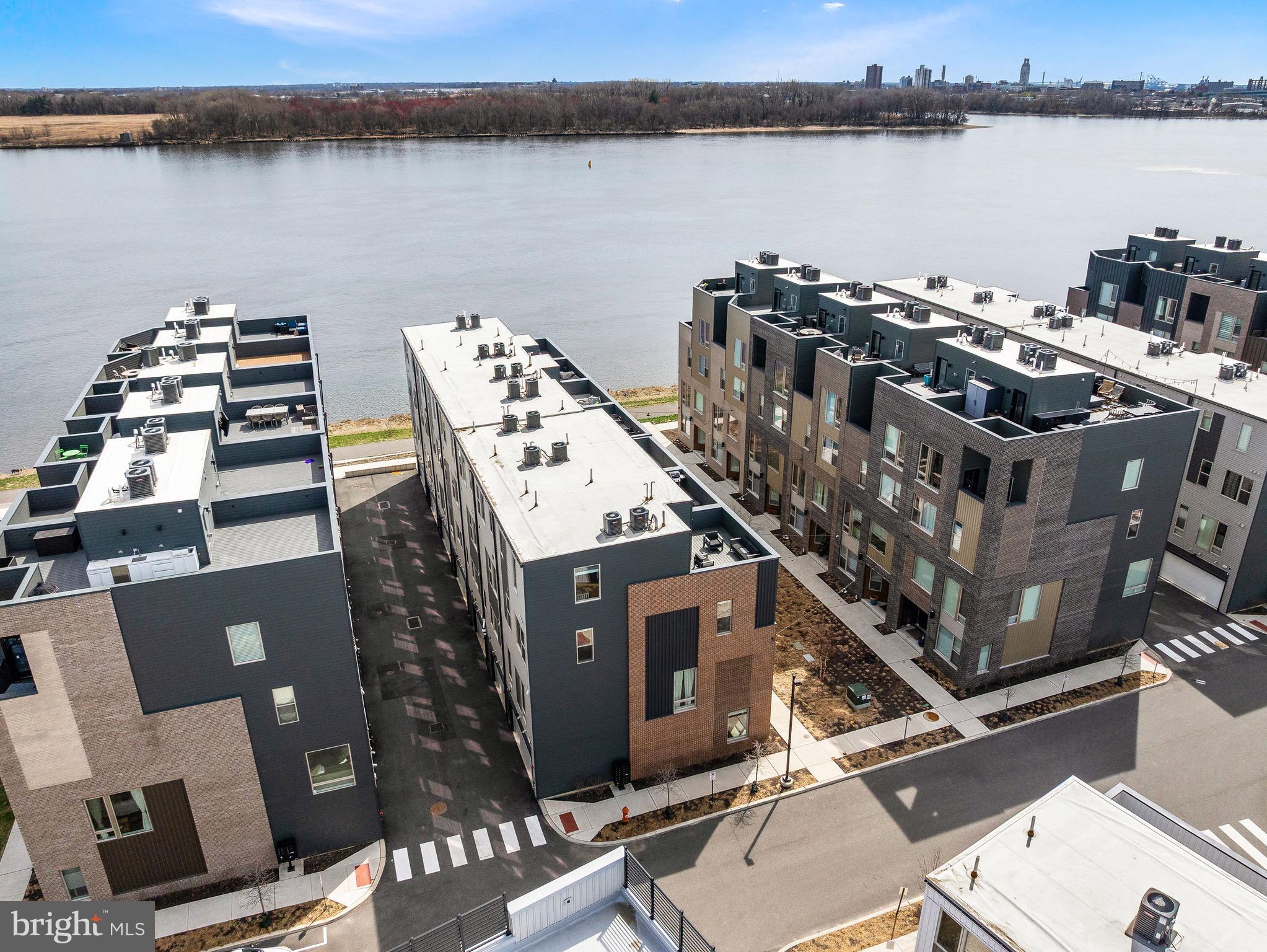 3201 Riseview Walk Philadelphia, PA 19125 - Photo 39 of 41