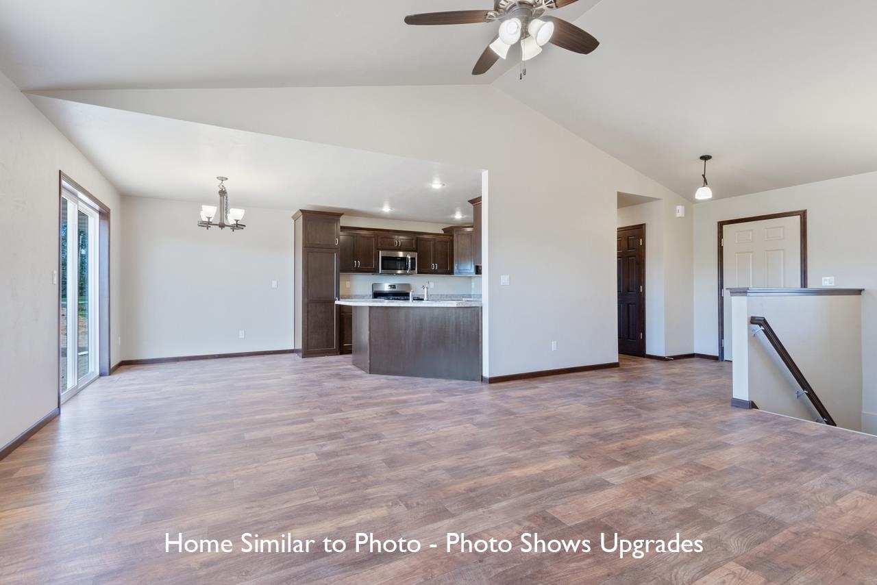 1584 Frontier Road Luxemburg, WI 54217 - Photo 3 of 27