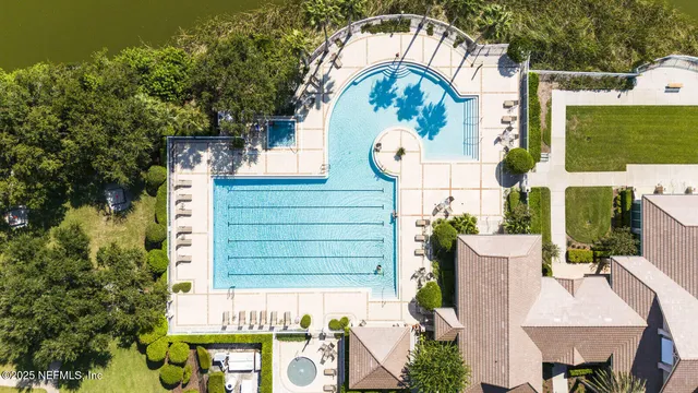 $1,245,000 | 23 North Riverwalk Drive, Palm Coast, FL 32137