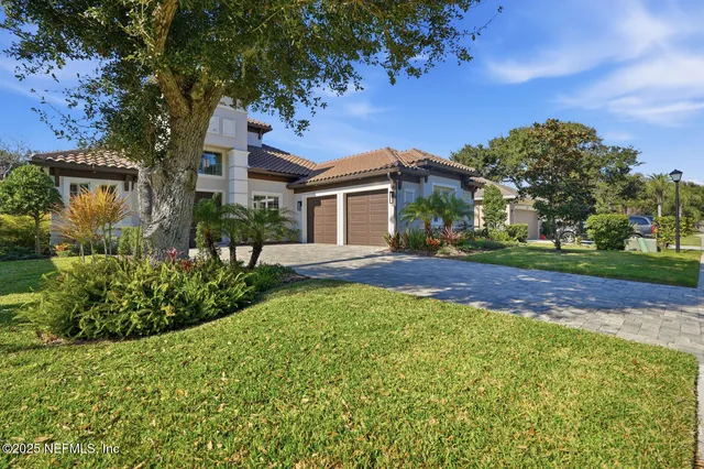 $1,245,000 | 23 North Riverwalk Drive, Palm Coast, FL 32137