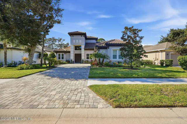 $1,245,000 | 23 North Riverwalk Drive, Palm Coast, FL 32137