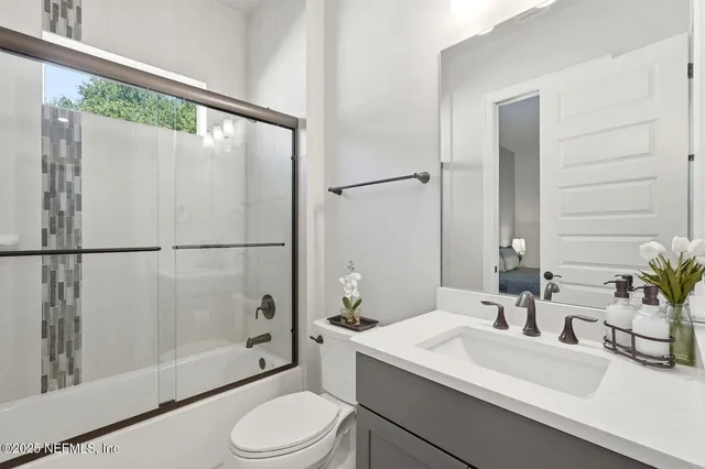 $1,245,000 | 23 North Riverwalk Drive, Palm Coast, FL 32137