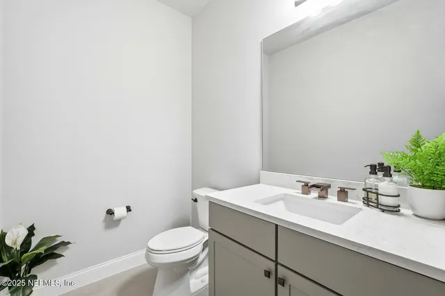 $1,245,000 | 23 North Riverwalk Drive, Palm Coast, FL 32137