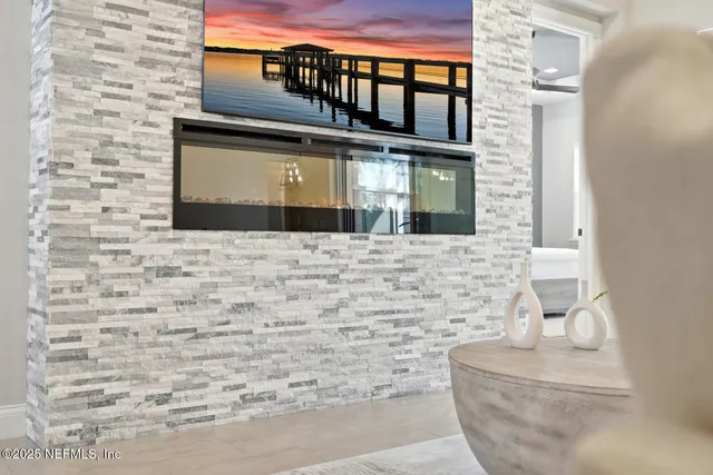 $1,245,000 | 23 North Riverwalk Drive, Palm Coast, FL 32137