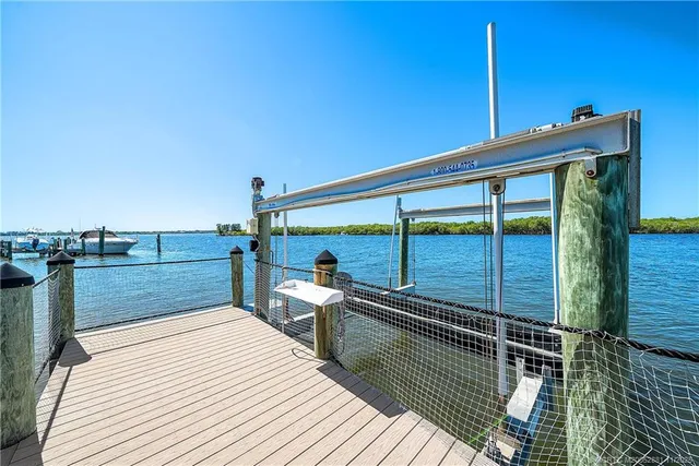 $7,995,000 | 6381 Southeast Harbor Circle, Stuart, FL 34996
