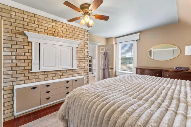 $569,000 | 57812 County Road 33, Rock Creek, MN 55063