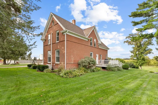 $569,000 | 57812 County Road 33, Rock Creek, MN 55063