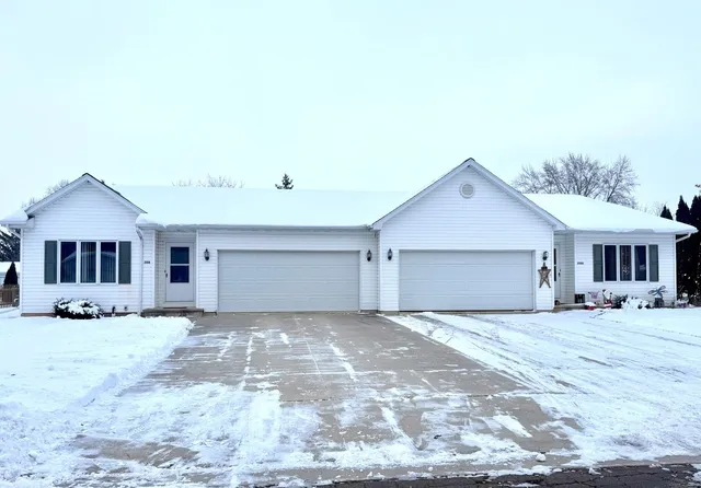 $349,900 | 308 South 5th Street, Reedsville, WI 54230