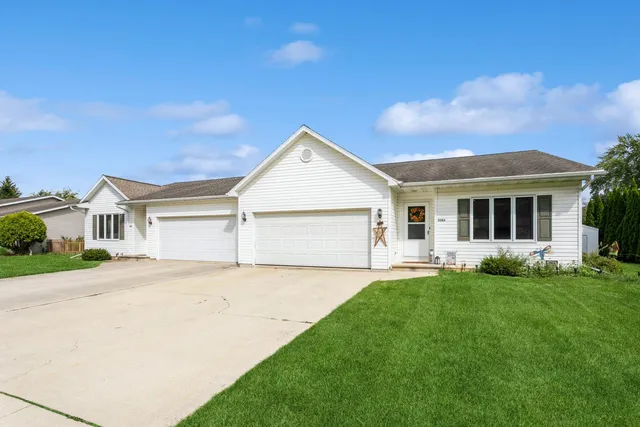 $349,900 | 308 South 5th Street, Reedsville, WI 54230