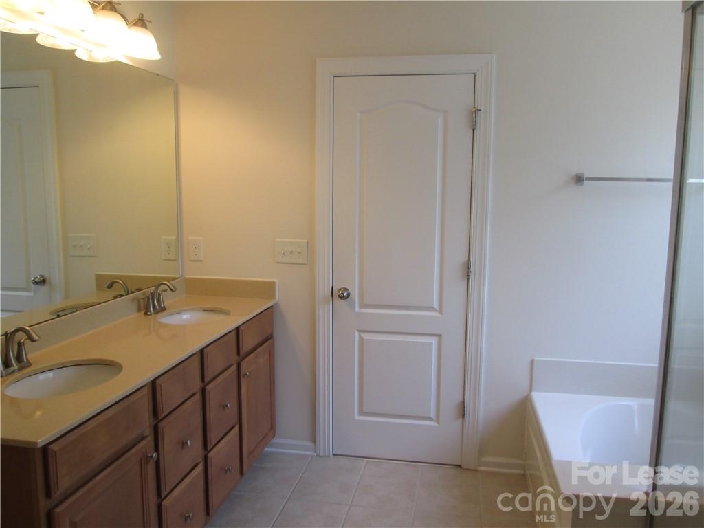 5707 Cactus Valley Road Charlotte, NC 28277 - Photo 32 of 44