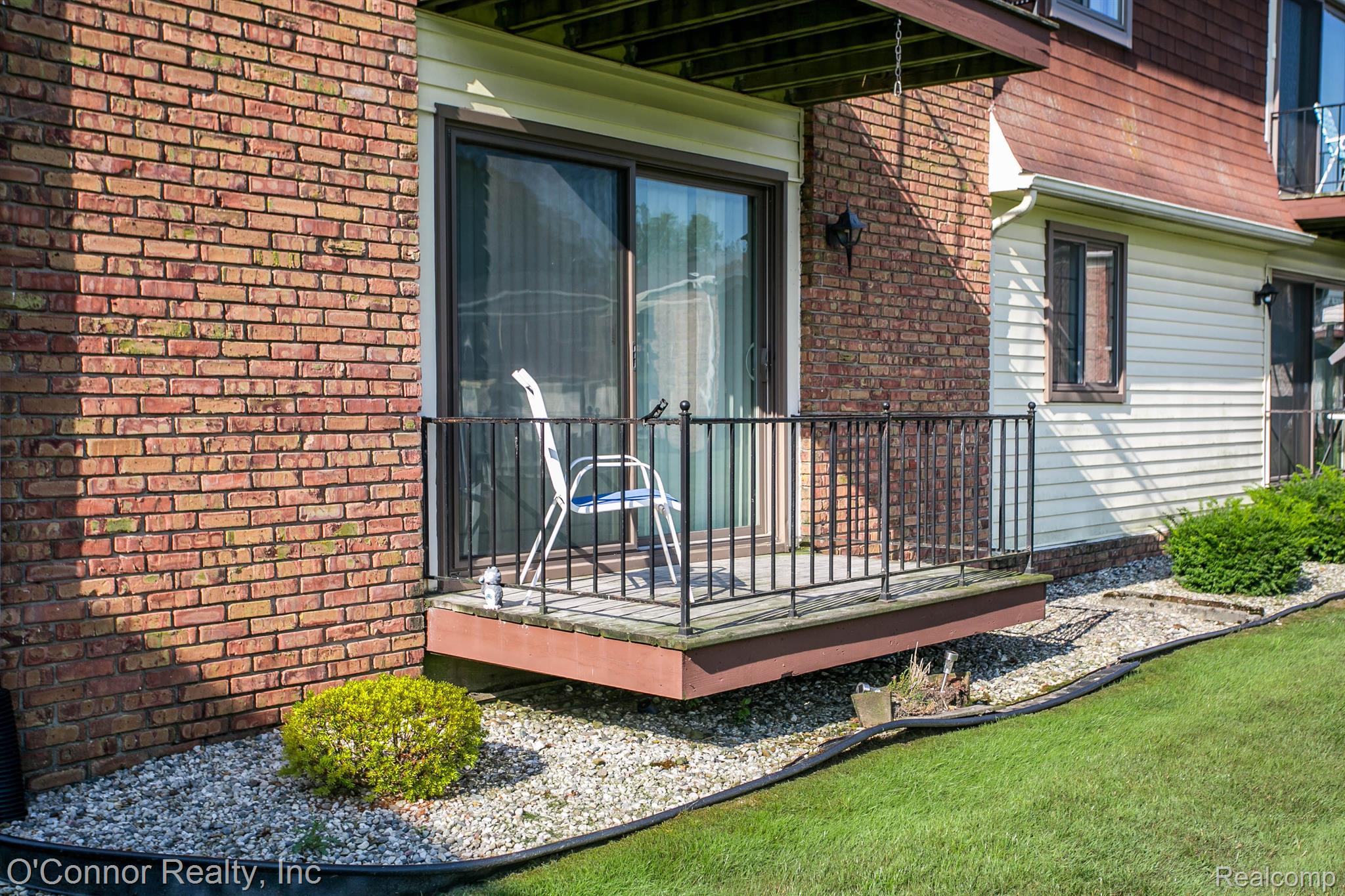 1900 River Road, Unit C1 Marysville, MI 48040 - Photo 21 of 25 Gallery Image 21