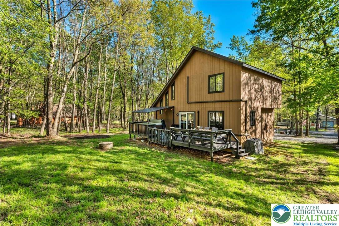 159 Oak Place Blakeslee, PA 18610 - Photo 25 of 29