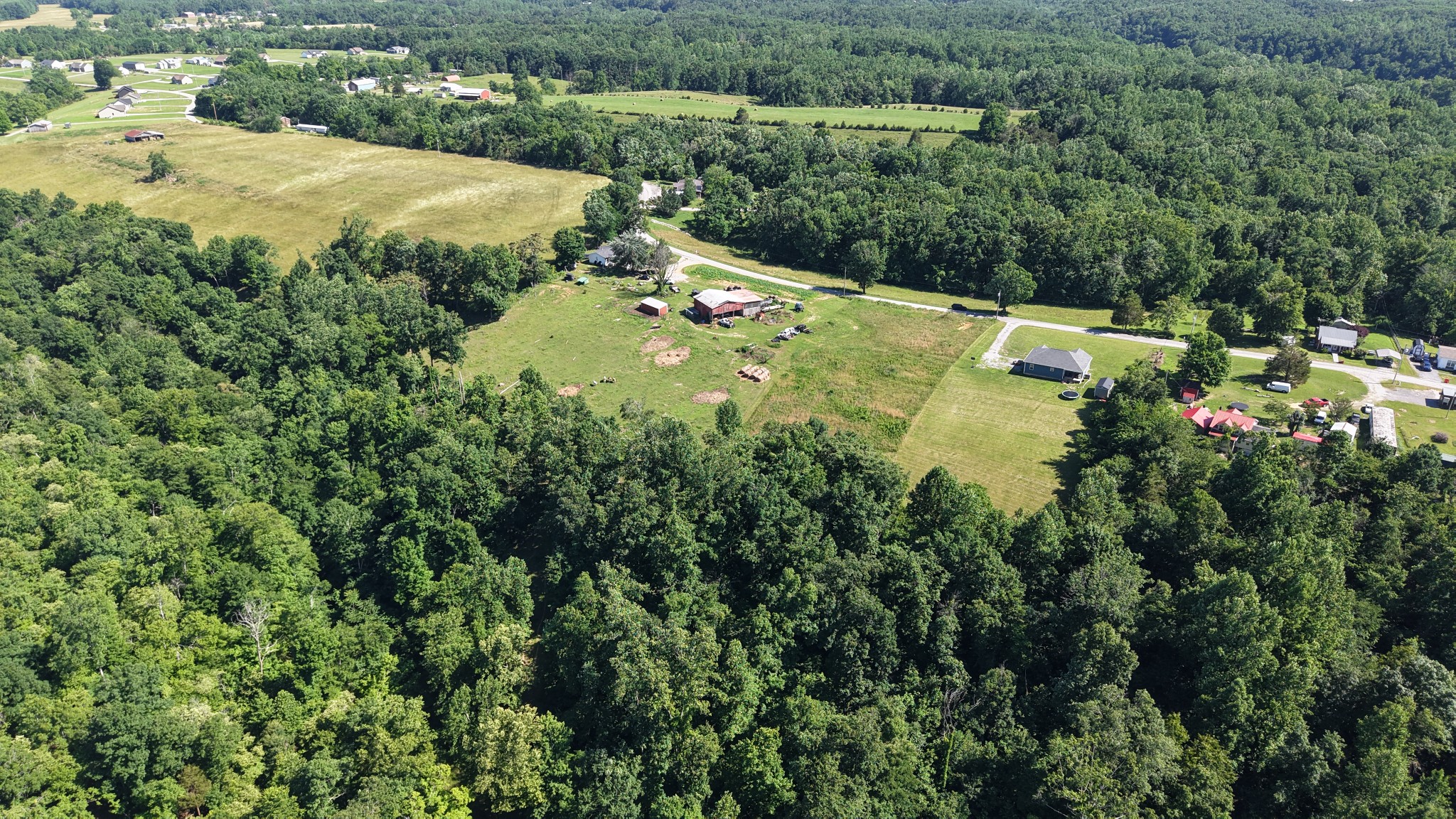 2 Hawkins Road Westmoreland, TN 37186 - Photo 11 of 13