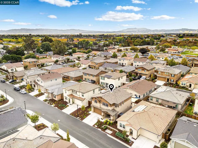 $699,000 | 529 Vanek Drive, Oakley, CA 94561