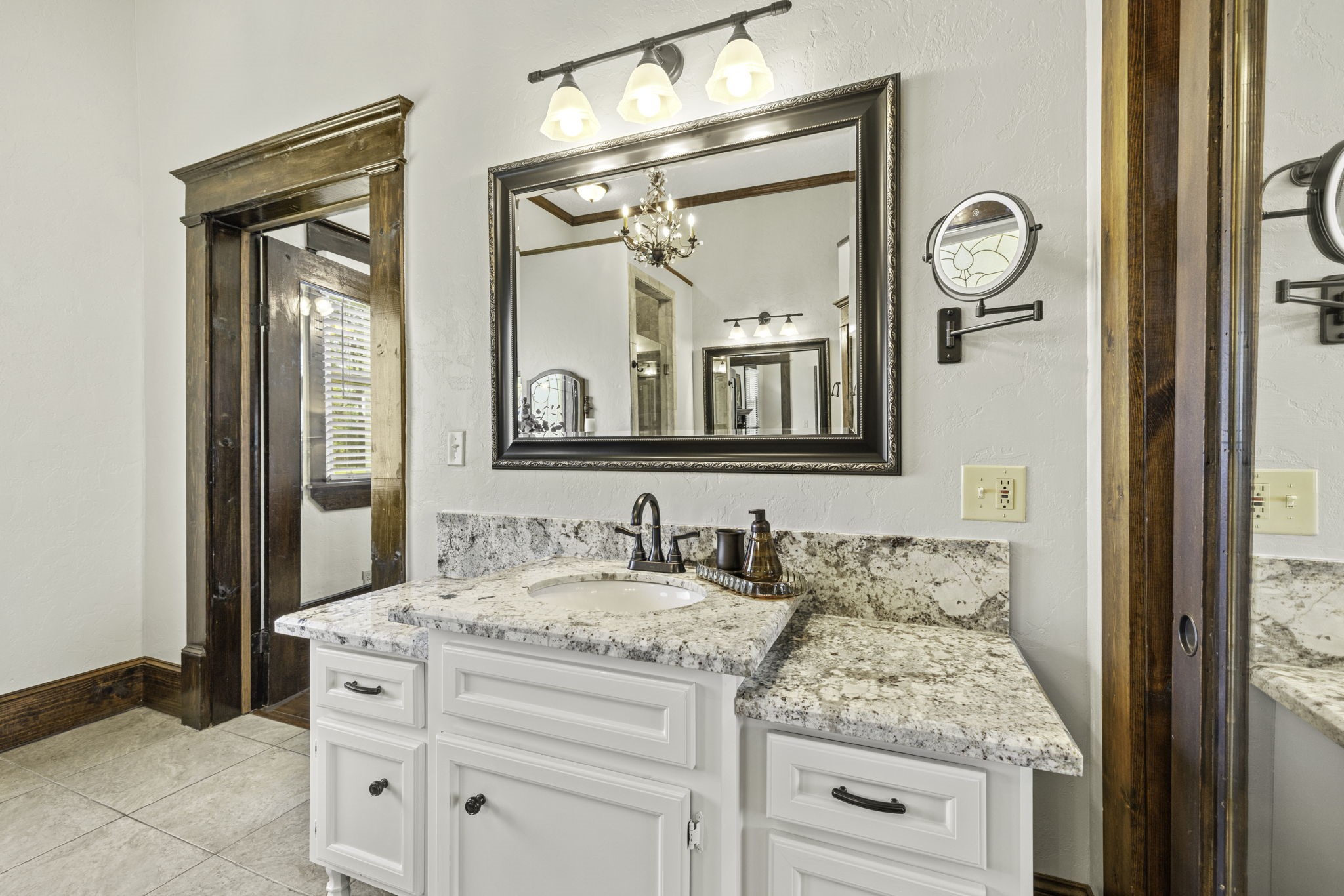 10885 Post Oak Drive Conroe, TX 77385 - Photo 13 of 50