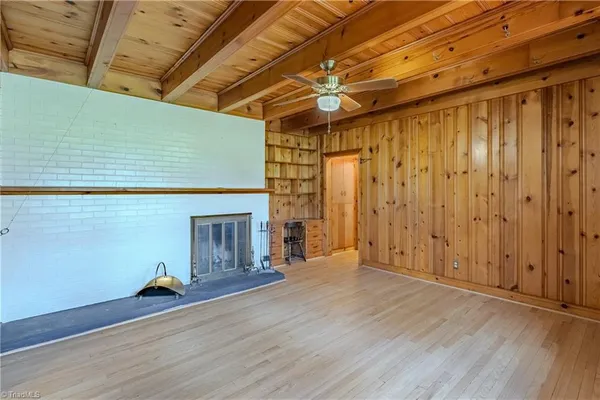$319,900 | 246 Fairview Avenue, Mount Airy, NC 27030
