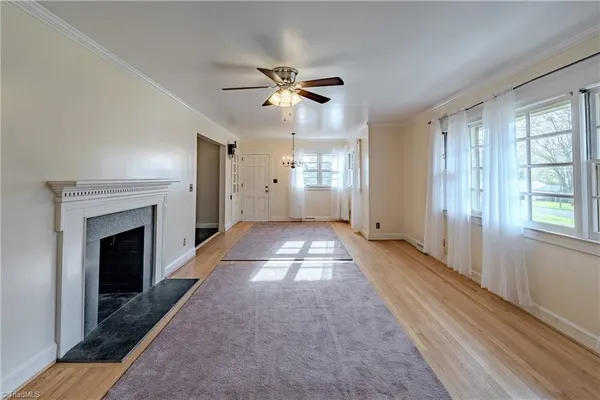 $319,900 | 246 Fairview Avenue, Mount Airy, NC 27030