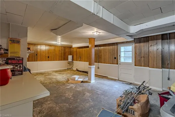 $319,400 | 246 Fairview Avenue, Mount Airy, NC 27030