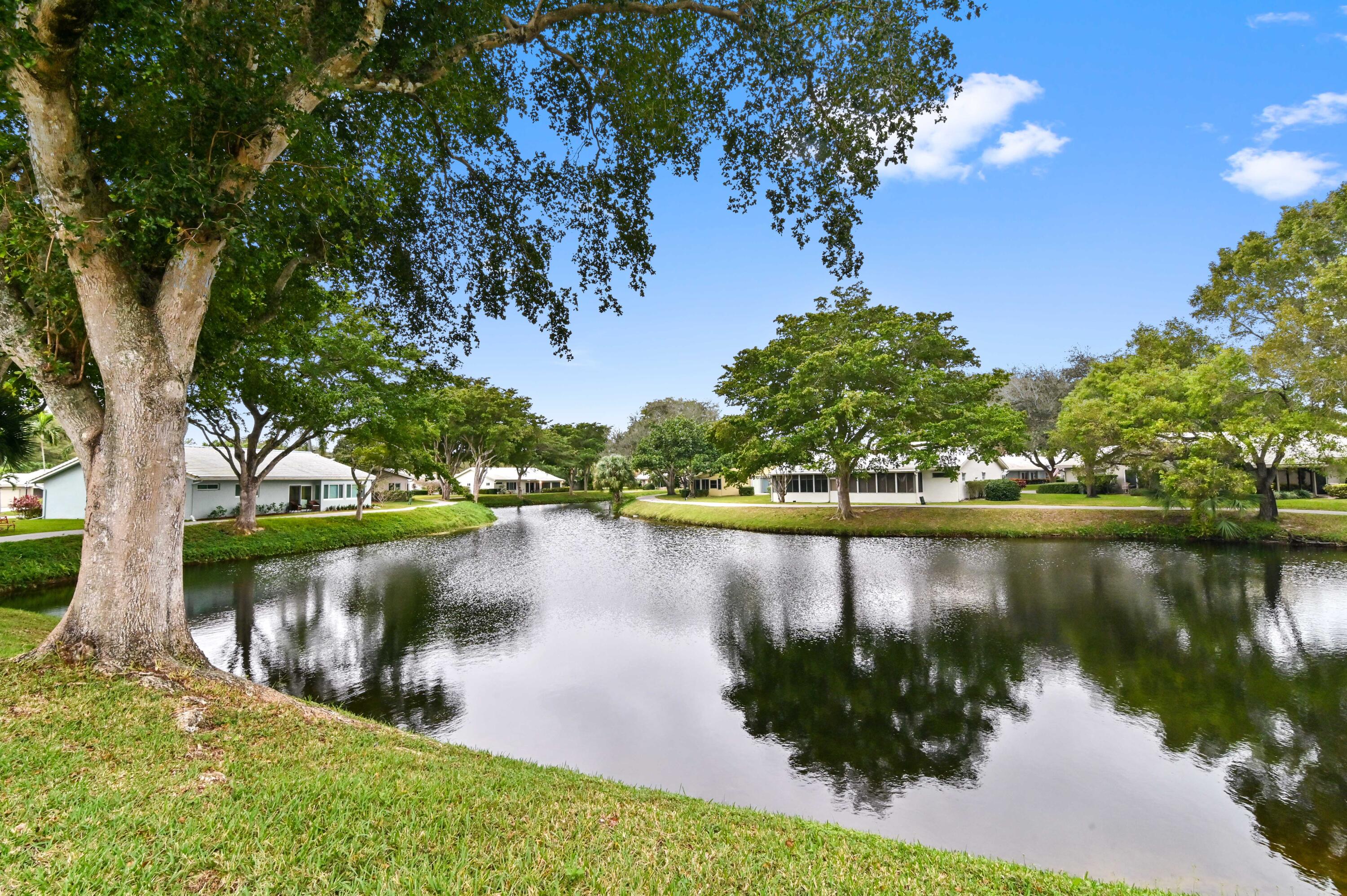 22151 Cameo Drive East Boca Raton, FL 33433 - Photo 29 of 30 29 Rear 05