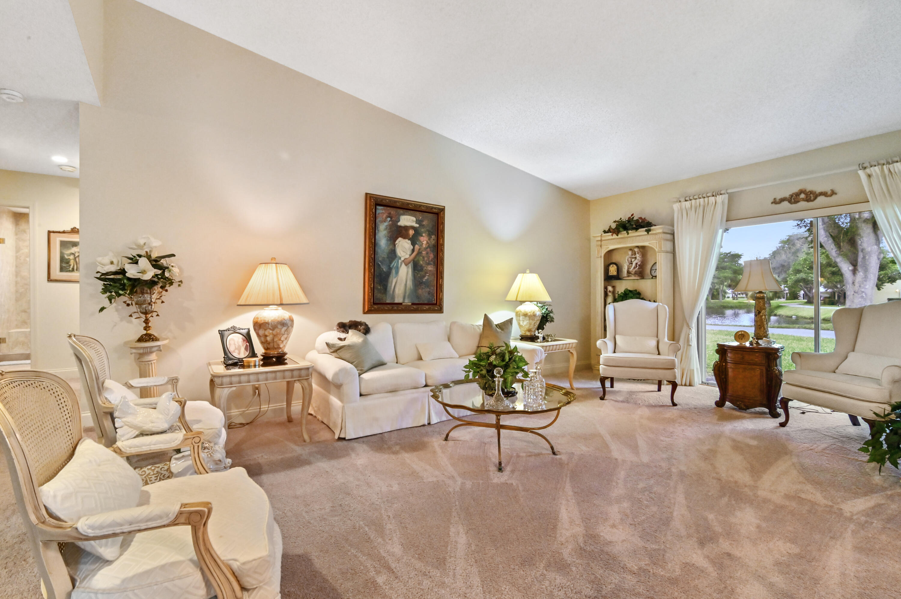 22151 Cameo Drive East Boca Raton, FL 33433 - Photo 7 of 30 06 Living room 03