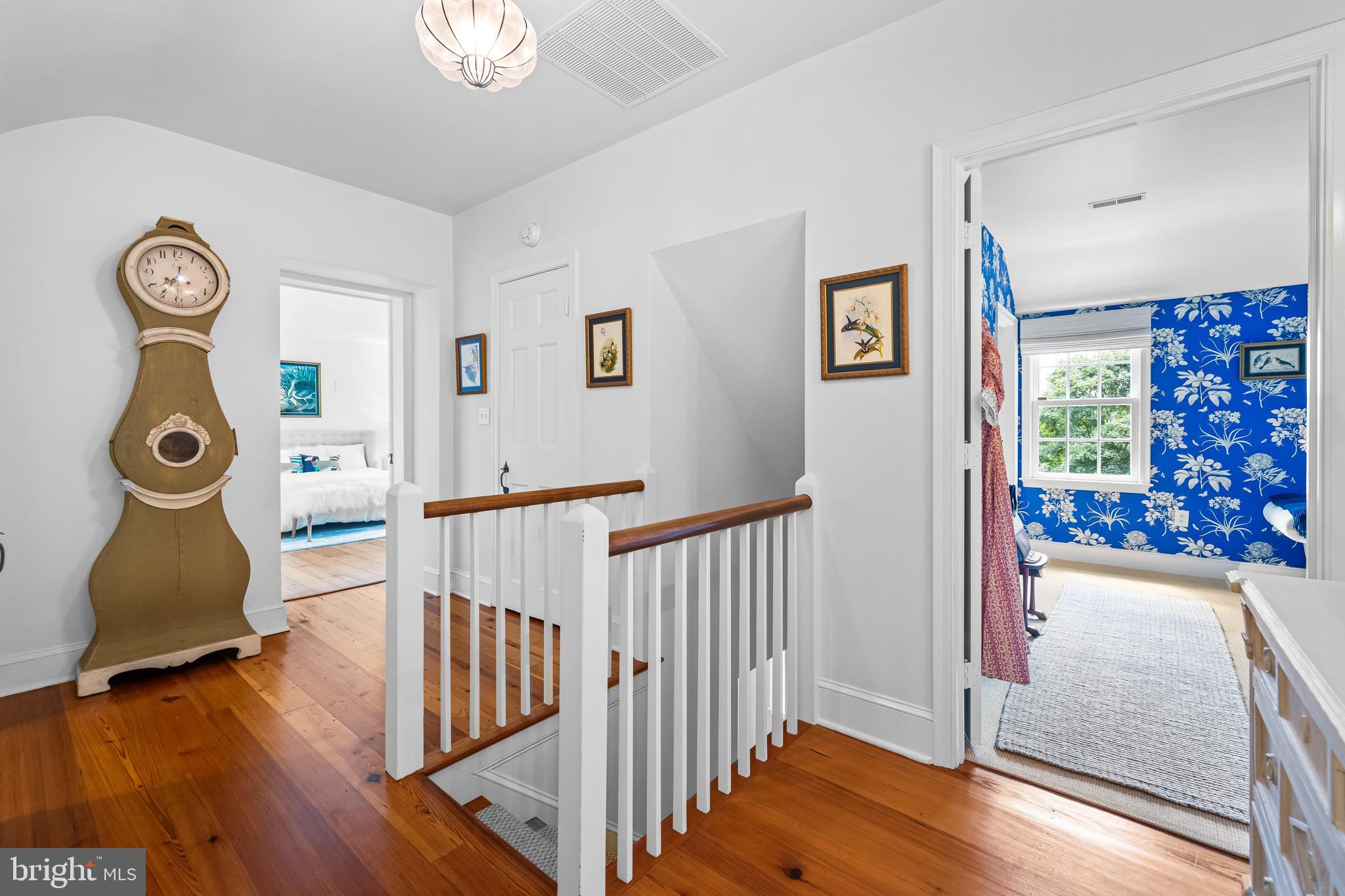 14921 Tanyard Road Sparks Glencoe, MD 21152 - Photo 32 of 150 a view of entryway with wooden floor
