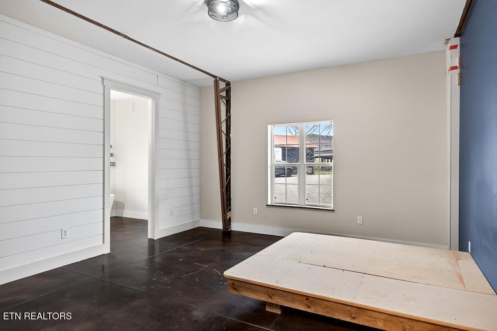 1425 Moodyville Loop Pall Mall, TN 38577 - Photo 23 of 60