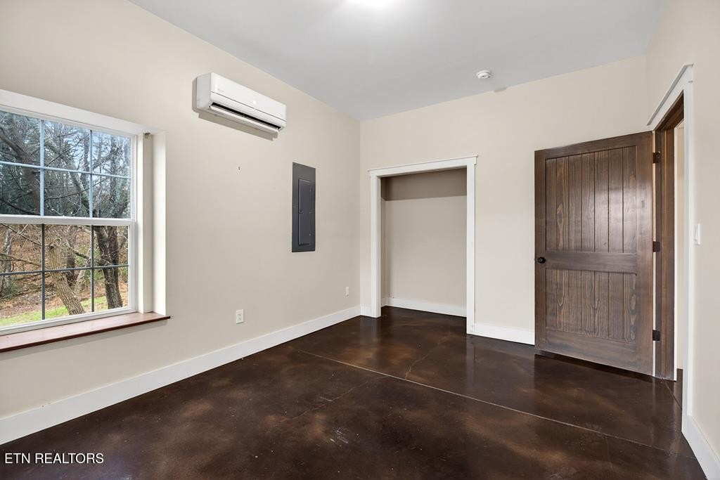 1425 Moodyville Loop Pall Mall, TN 38577 - Photo 38 of 60