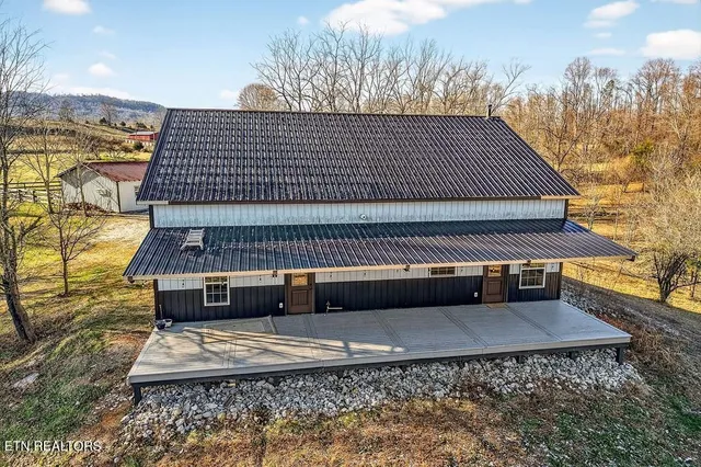 $830,000 | 1425 Moodyville Loop, Pall Mall, TN 38577