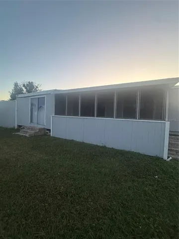 a view of an outdoor space