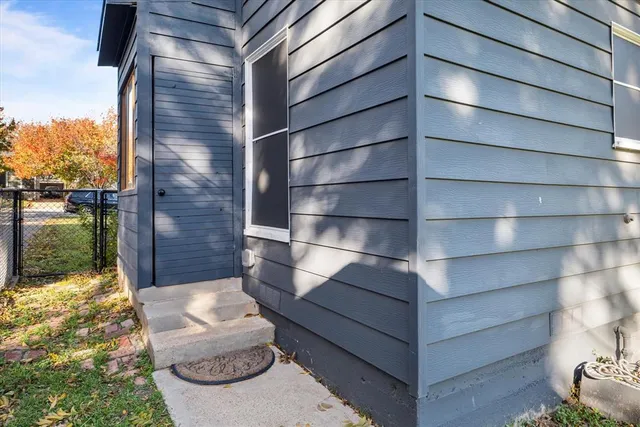 $2,200 | 4101 Lovell Avenue, Fort Worth, TX 76107