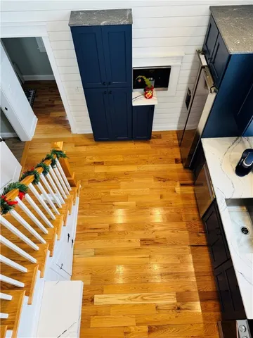 $1,600,000 | 395 Park Avenue, Portsmouth, RI 02871