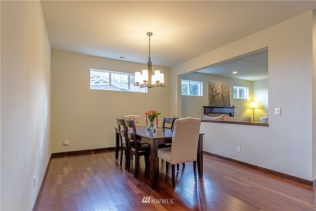322 171st Street Southeast Bothell, WA 98012 - Photo 8 of 23