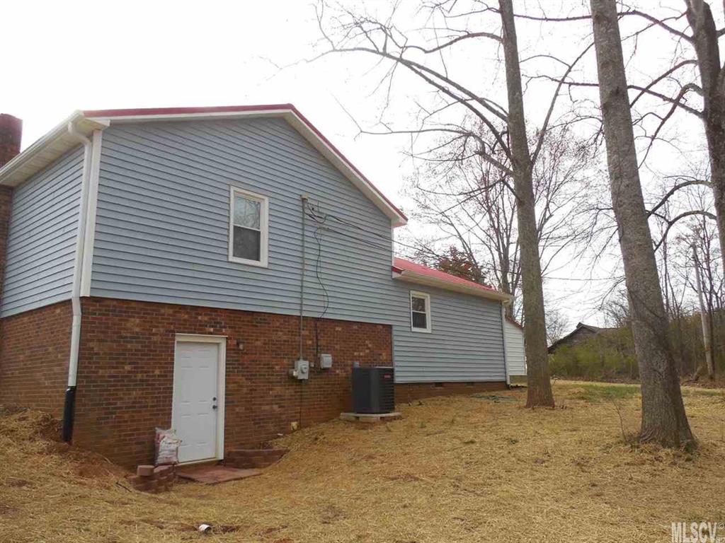 2472 Icard Ridge Road Granite Falls, NC 28630 - Photo 12 of 21 Gallery Image 12