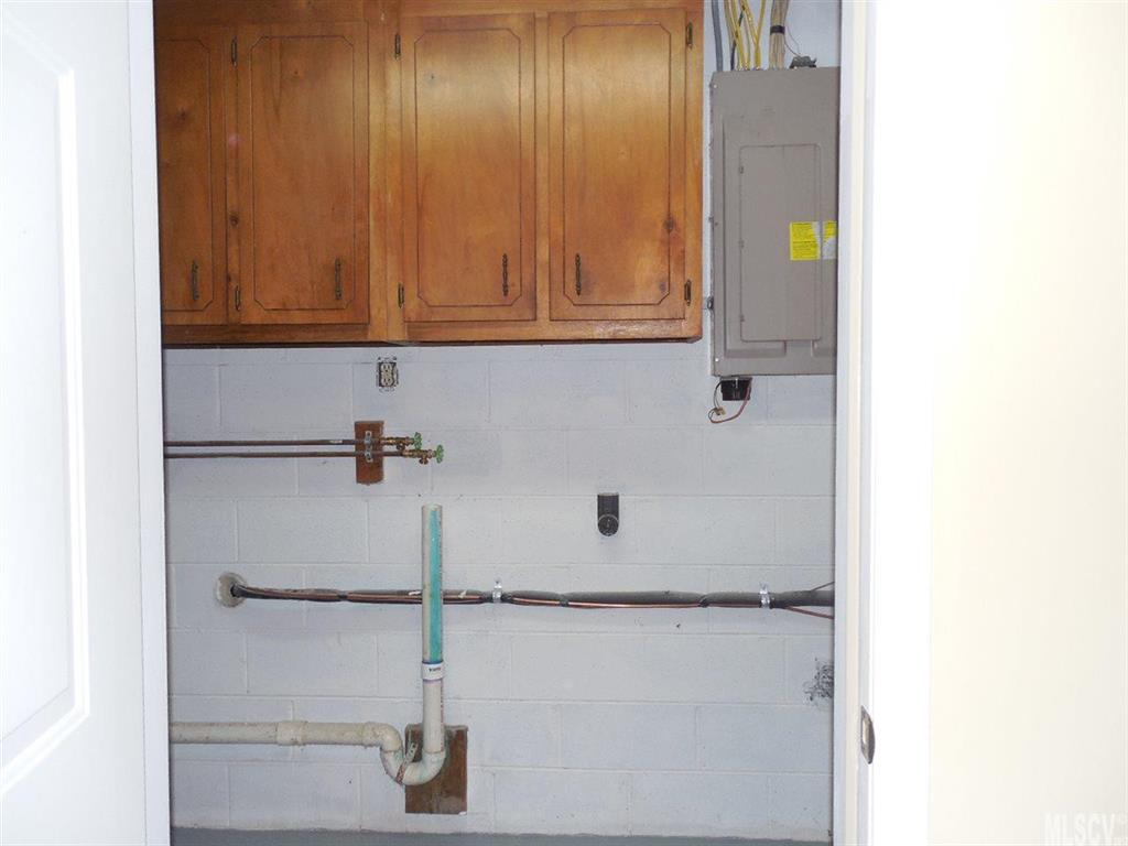 2472 Icard Ridge Road Granite Falls, NC 28630 - Photo 10 of 21 Gallery Image 10