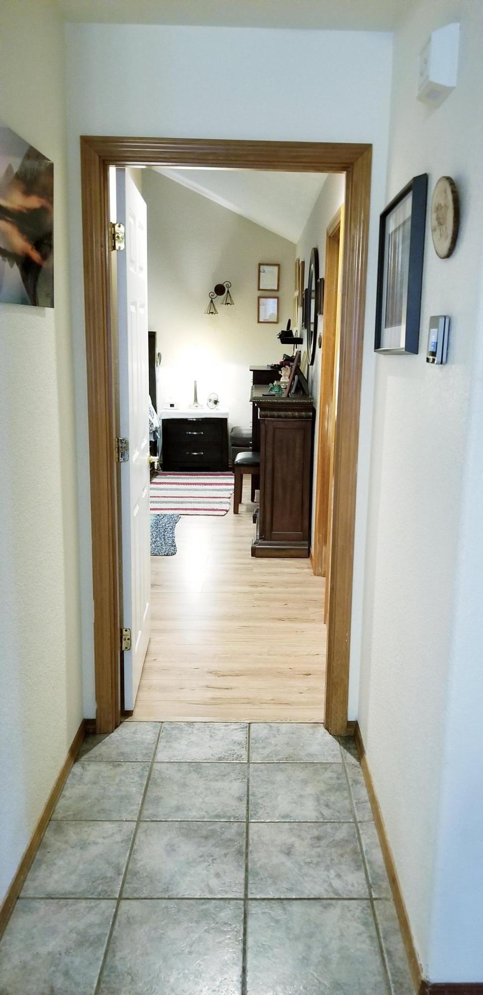975 Waldo Road O'Brien, OR 97534 - Photo 14 of 27 HALLWAY TO THE MASTER BEDROOM