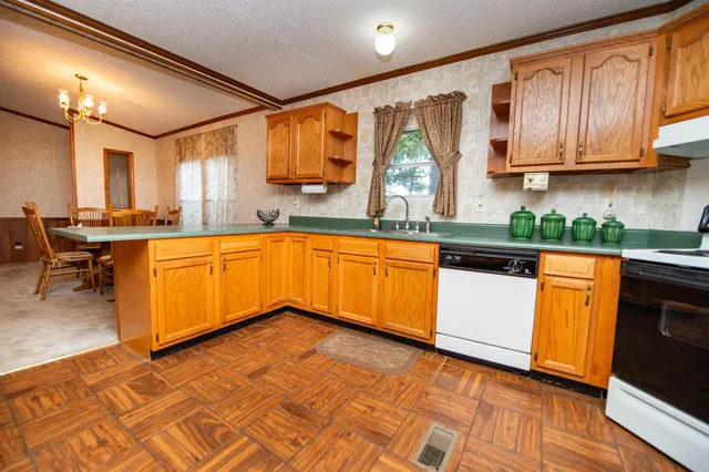 $480,000 | 406 Hillside Drive, Inman, SC 29349