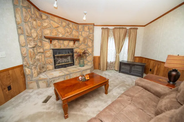 $480,000 | 406 Hillside Drive, Inman, SC 29349