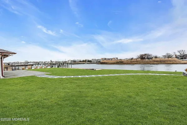 $3,999,999 | 22 Crescent Drive, Brielle, NJ 08730