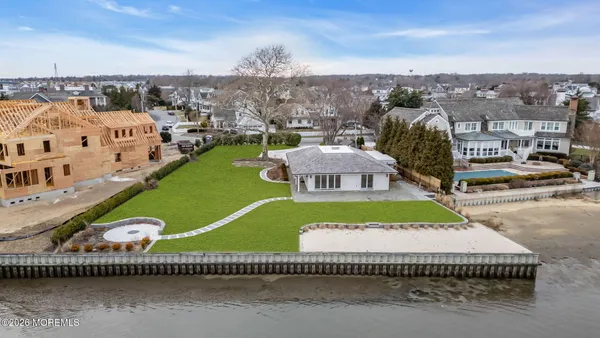 $3,999,999 | 22 Crescent Drive, Brielle, NJ 08730