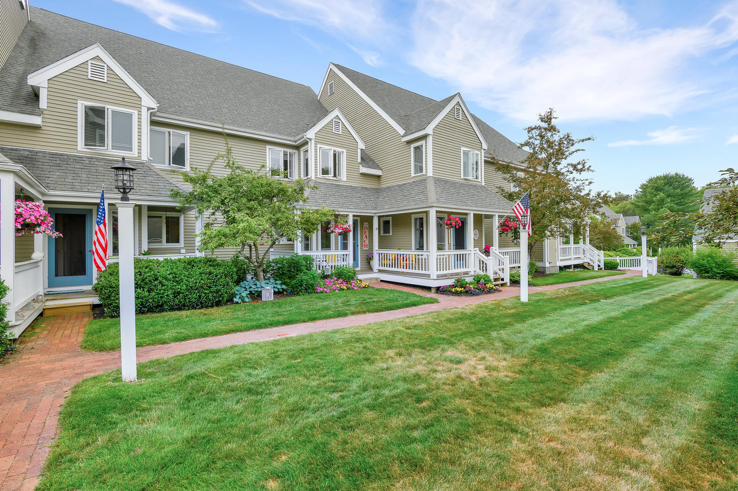239 Sea Road, Unit 30 Kennebunk, ME 04043 - Photo 6 of 56 Front yard area