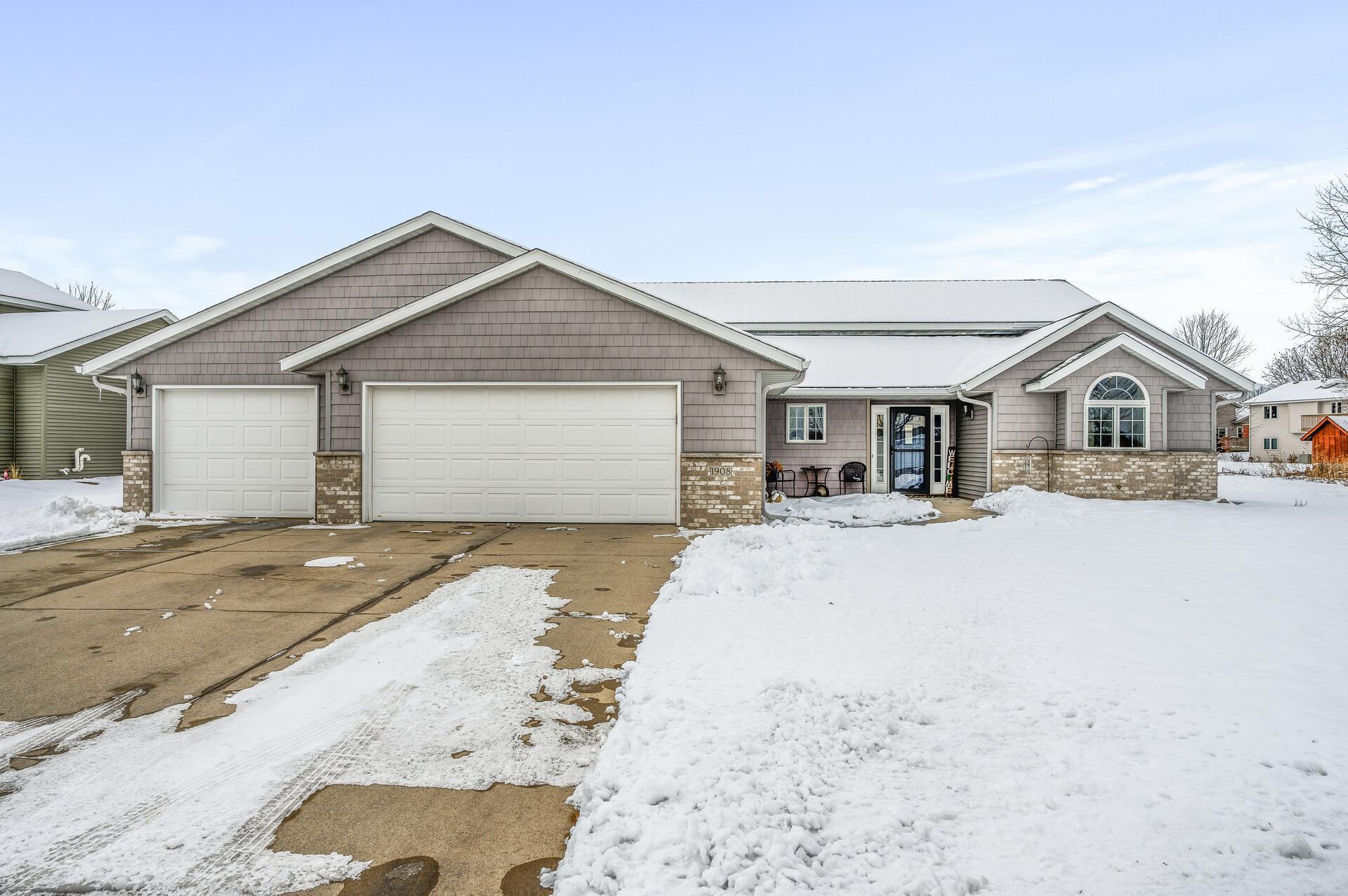 1908 Prairie Avenue Southwest Faribault, MN 55021 - Photo 1 of 1 Gallery Image 1