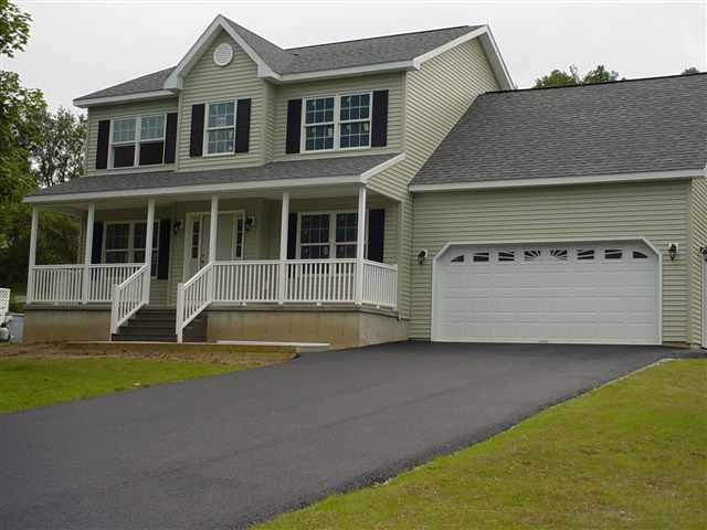 114 Staniak Road Halfmoon, NY 12118 - Photo 1 of 4 Photo 1