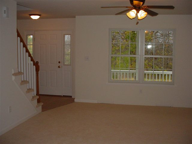 114 Staniak Road Halfmoon, NY 12118 - Photo 2 of 4 Photo 2