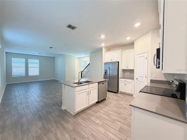 $2,995 | 17063 Quicksilver Avenue, Winter Garden, FL 34787