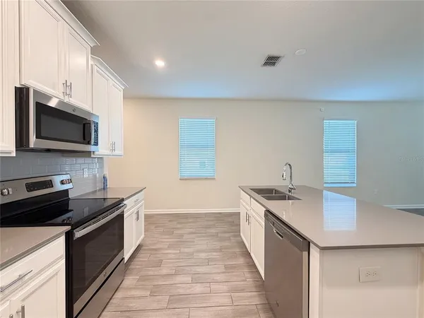 $2,995 | 17063 Quicksilver Avenue, Winter Garden, FL 34787