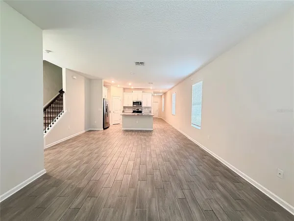 $2,995 | 17063 Quicksilver Avenue, Winter Garden, FL 34787