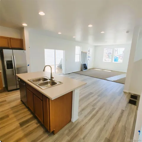 $3,000 | 18901 66th Place, Denver, CO 80249